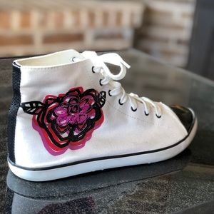 *RARE* COACH Authentic Electra High Top Sneakers